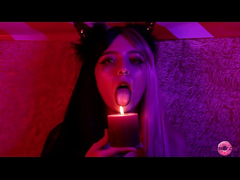 ❤️ Blowjob na-anụ ọkụ n'obi sitere na Sexy Succubus nwere mmezu ọnụ na porn% ig.3dhentaix.ru%  ☑